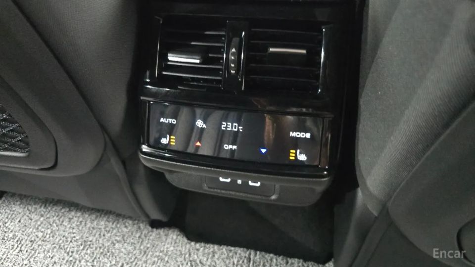 Renault-KoreaSamsung Grand Koleos