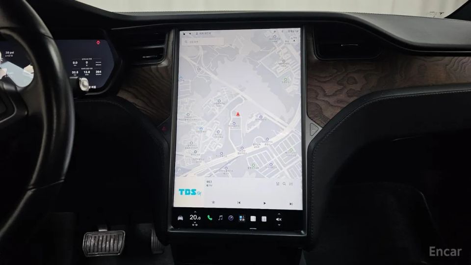Tesla model-x
