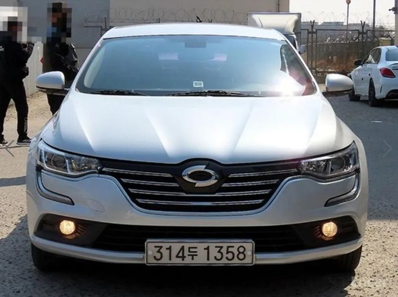 Renault-KoreaSamsung SM6