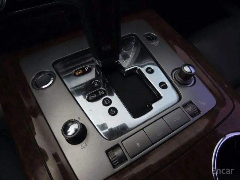 Volkswagen Phaeton