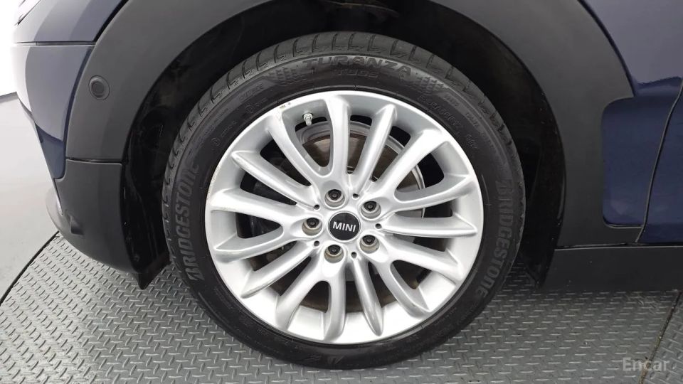 Mini clubman