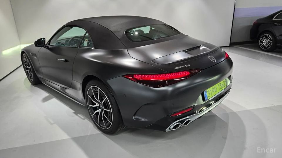 Mercedes-Benz SL-Class
