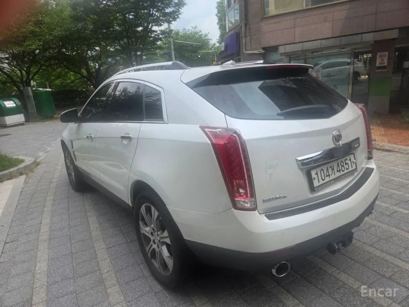 Cadillac SRX