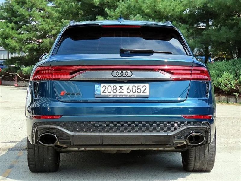 Audi rsq8