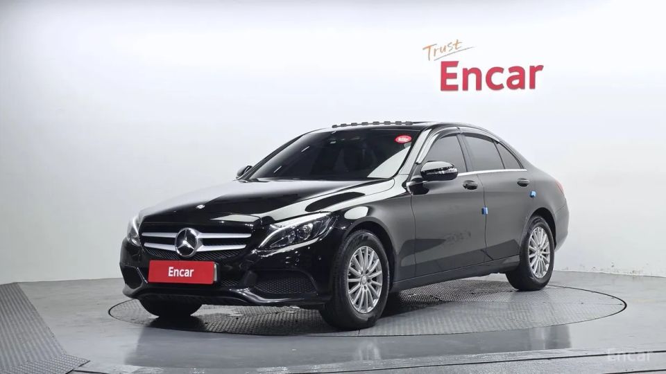 Mercedes-Benz C-Class