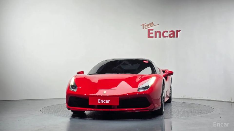 Ferrari 488