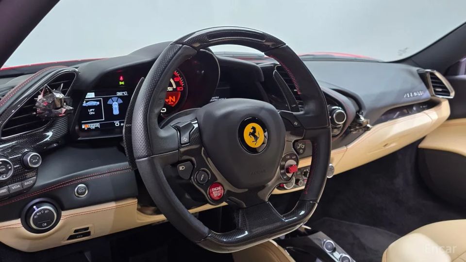 Ferrari 488