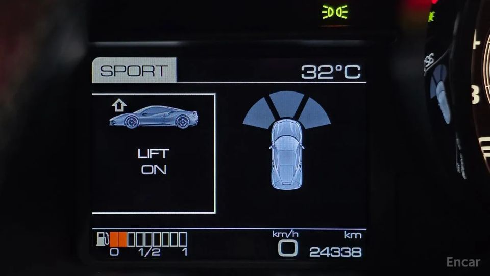 Ferrari 488