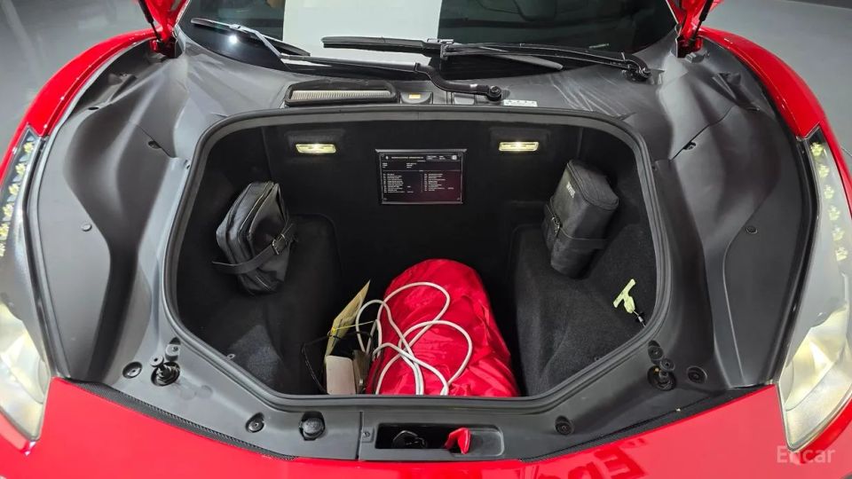 Ferrari 488
