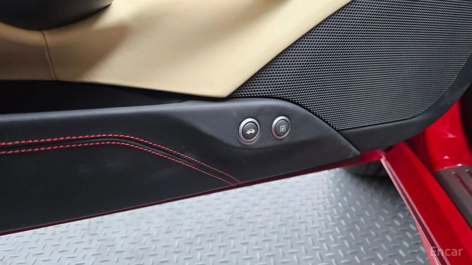 Ferrari 488