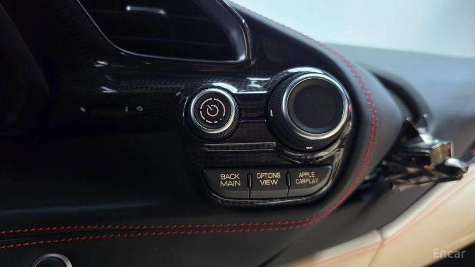Ferrari 488