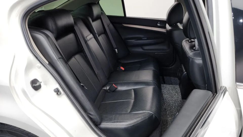 Infiniti G