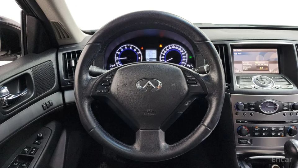Infiniti G