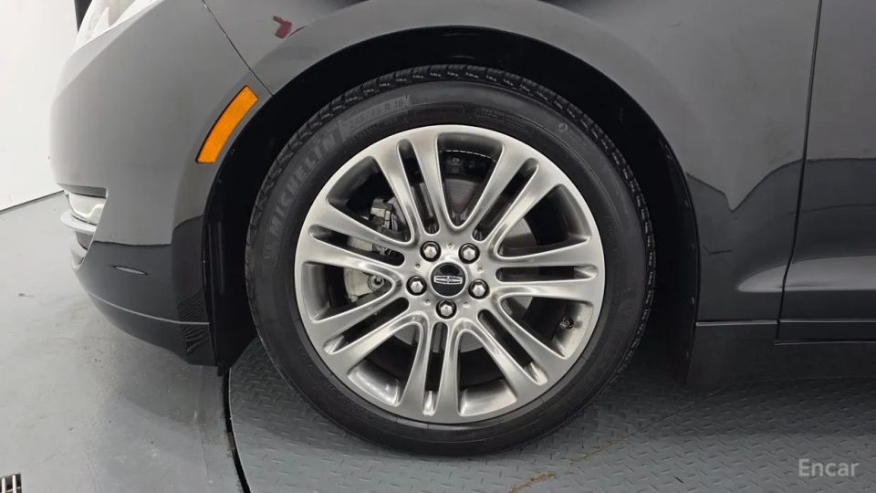 Lincoln MKZ