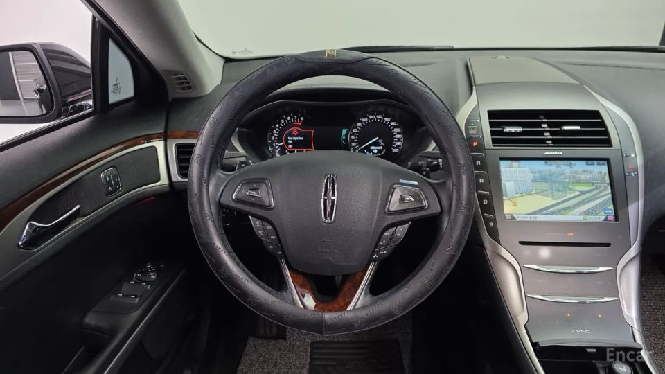 Lincoln MKZ
