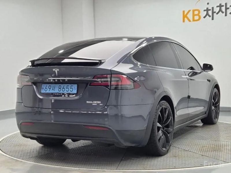 Tesla model-x