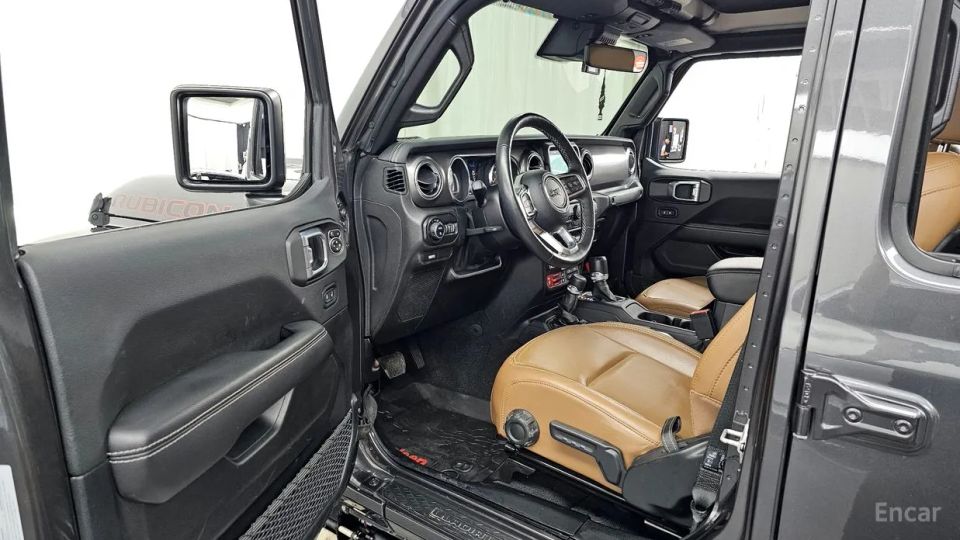 Jeep gladiator