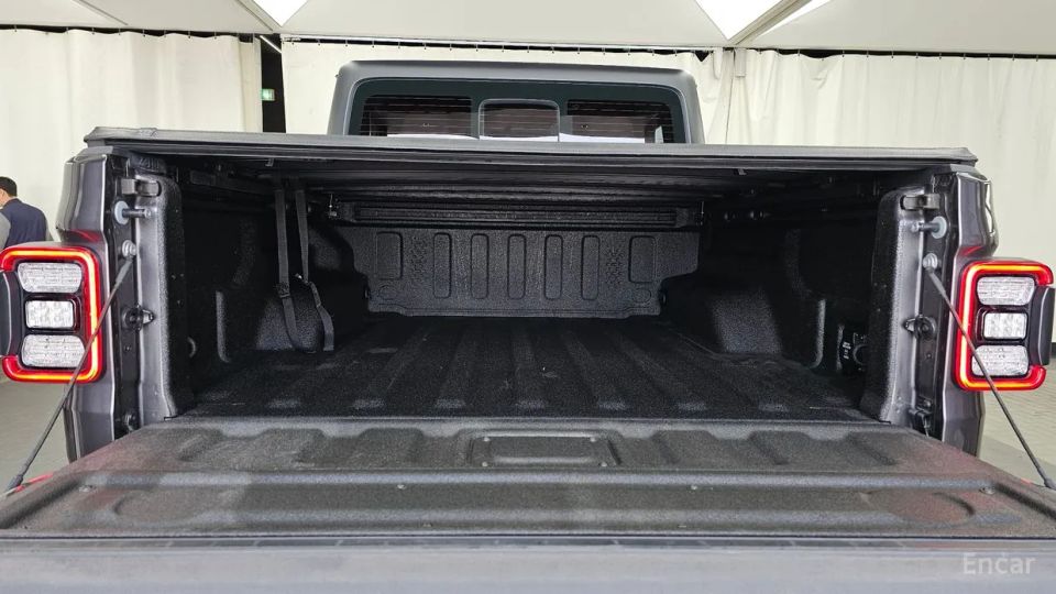 Jeep gladiator