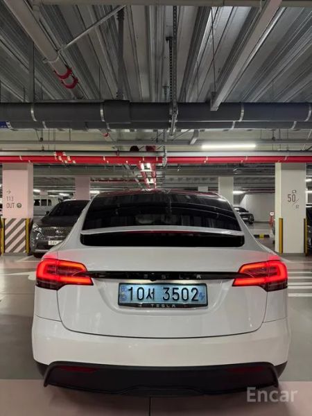 Tesla model-x