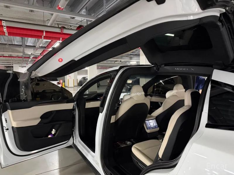 Tesla model-x