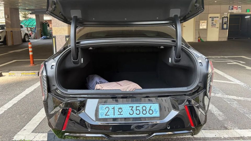 Kia EV4