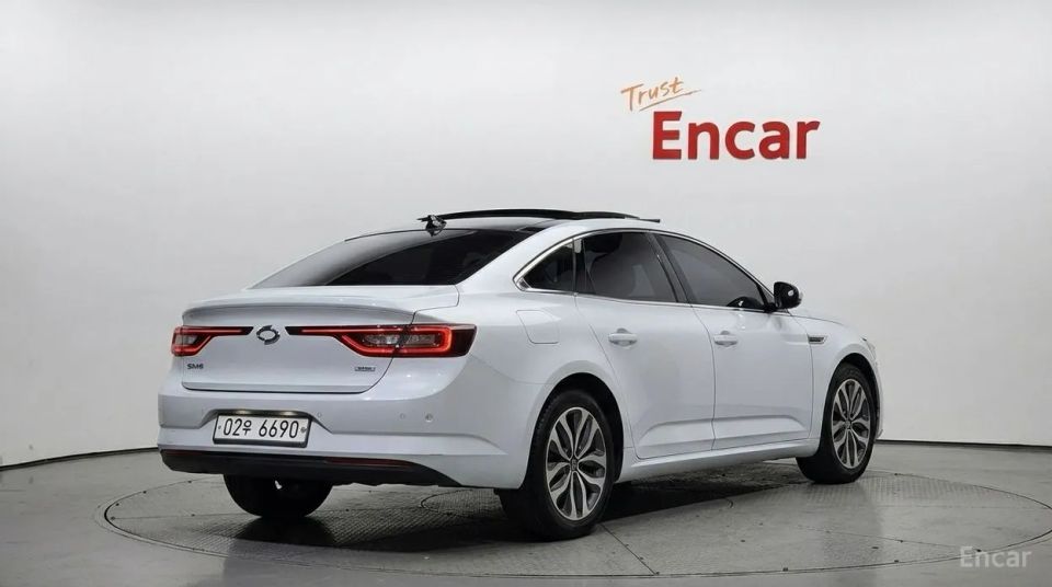 Renault-KoreaSamsung SM6