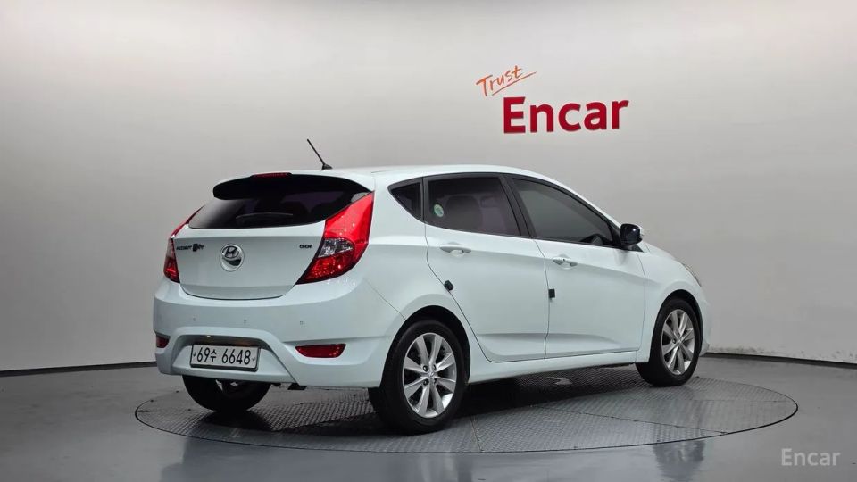 Hyundai Accent