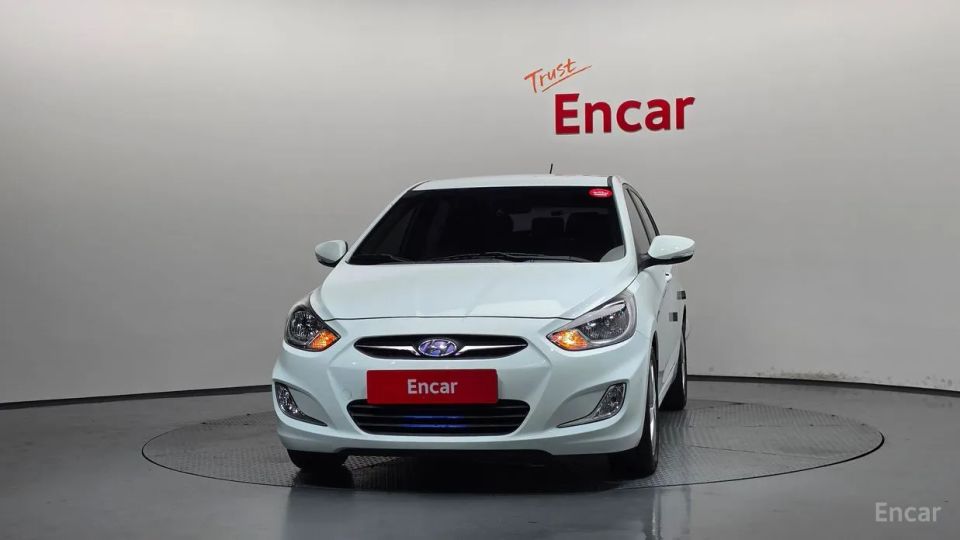 Hyundai Accent