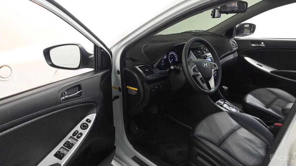 Hyundai Accent