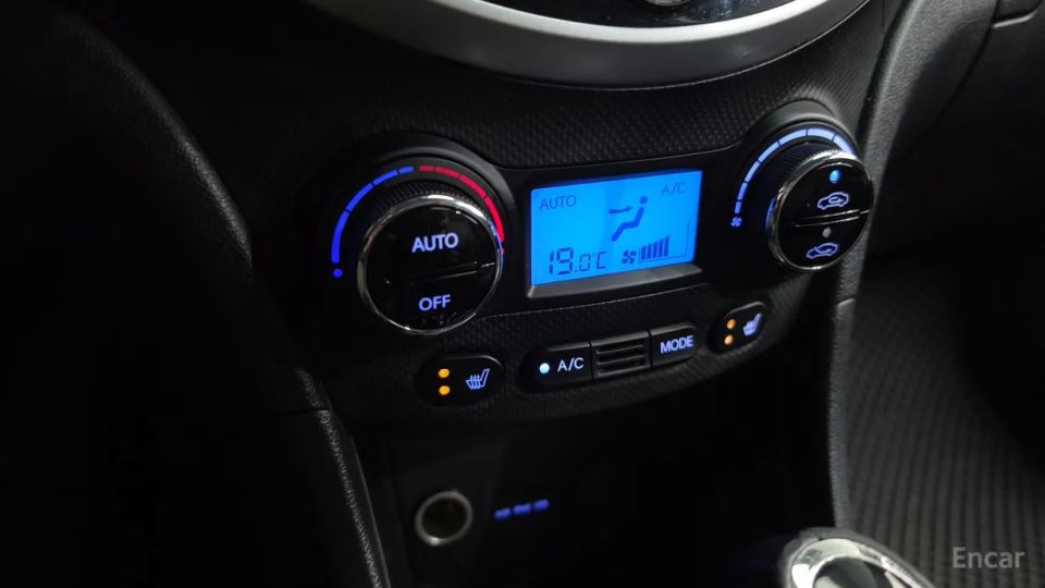 Hyundai Accent