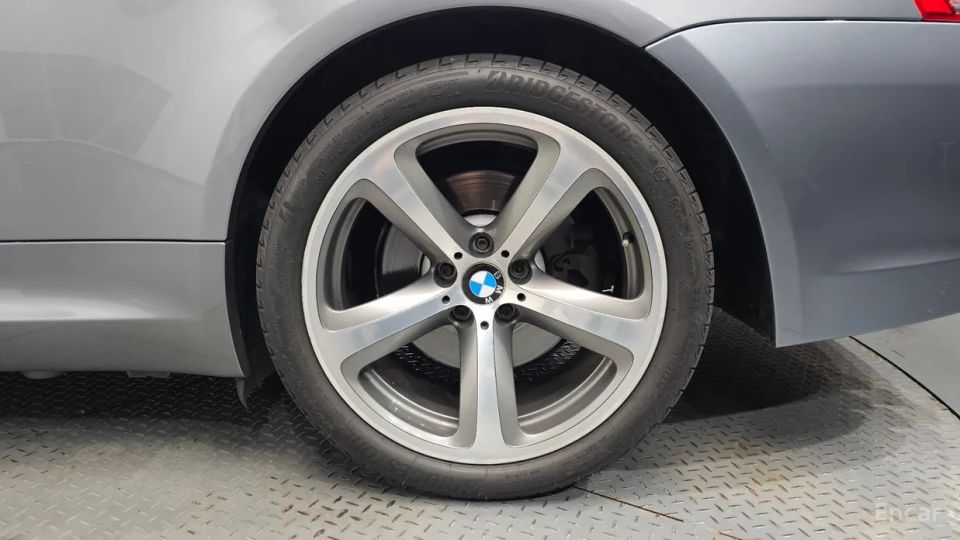 BMW 6-series