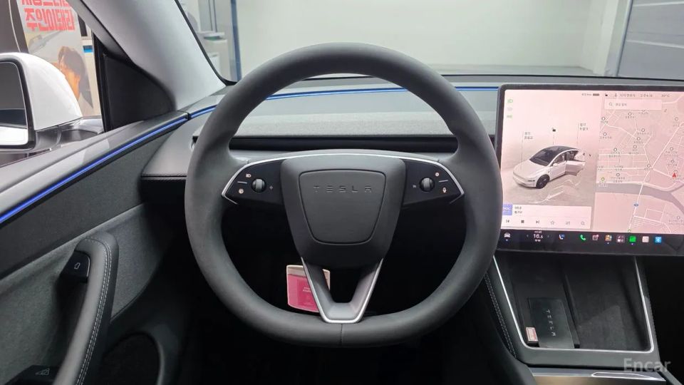 Tesla model-y