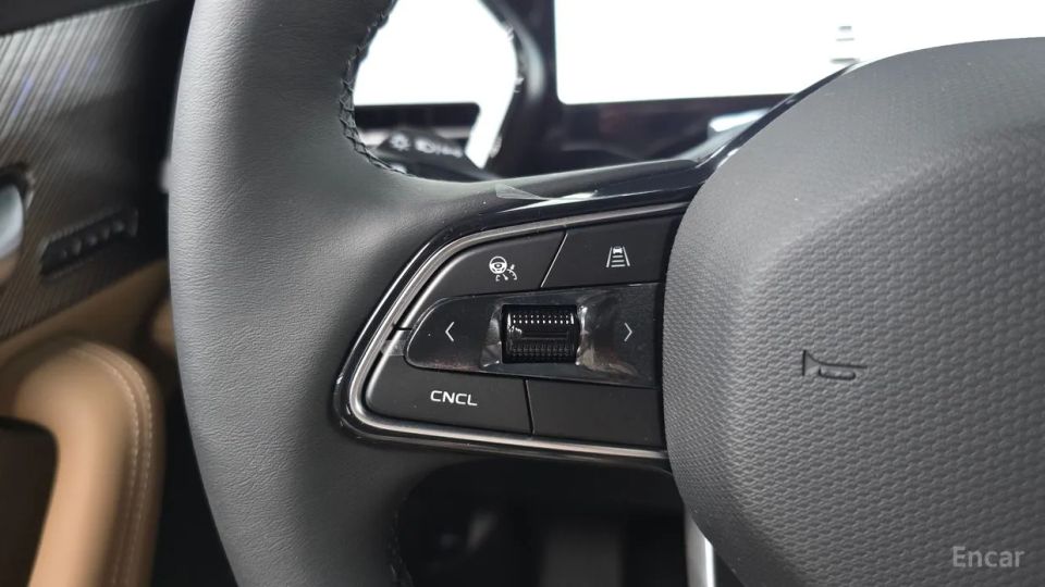 Renault-KoreaSamsung Grand Koleos