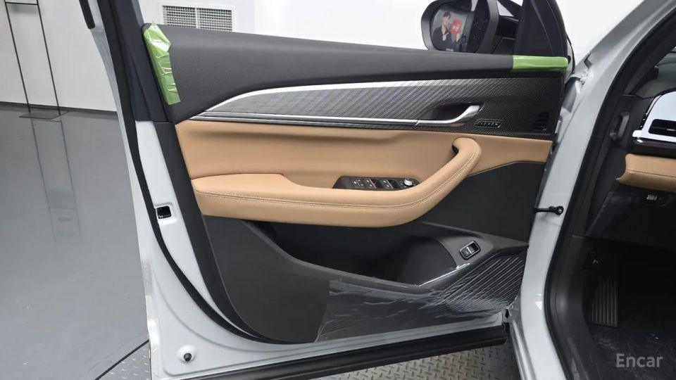 Renault-KoreaSamsung Grand Koleos