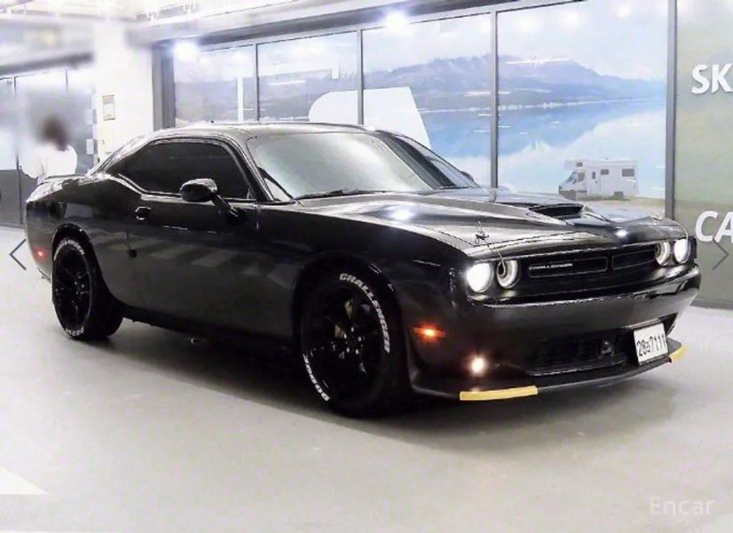 Dodge challenger