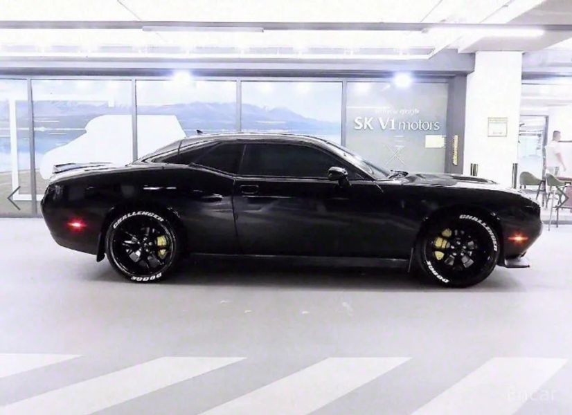 Dodge challenger
