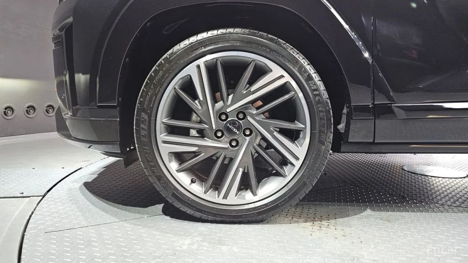 KG_Mobility_Ssangyong Actyon