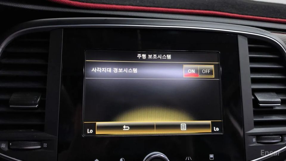 Renault-KoreaSamsung SM6
