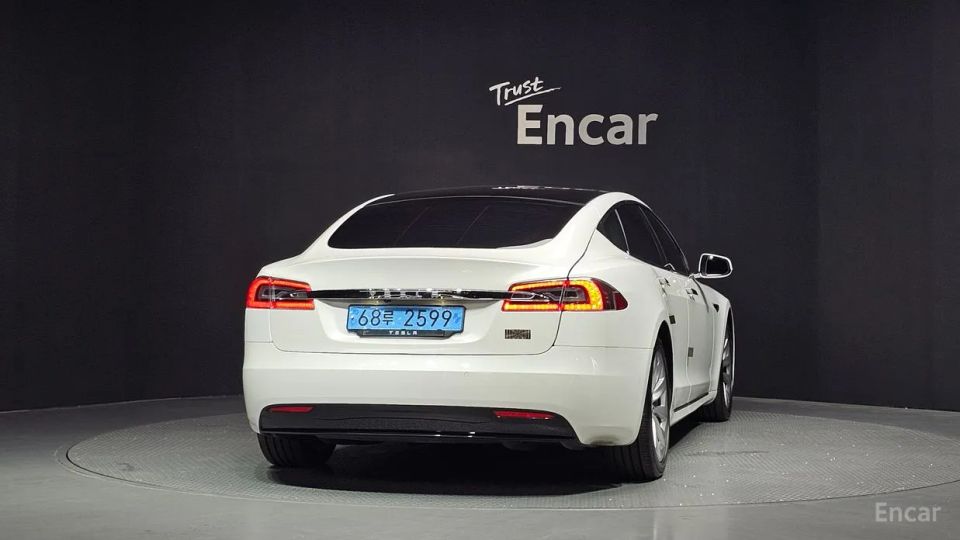 Tesla model-s
