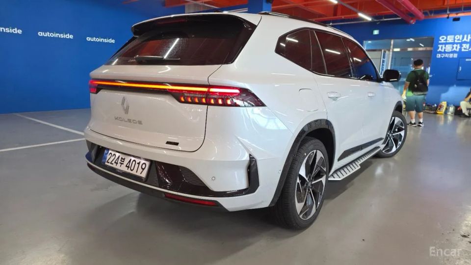 Renault-KoreaSamsung Grand Koleos