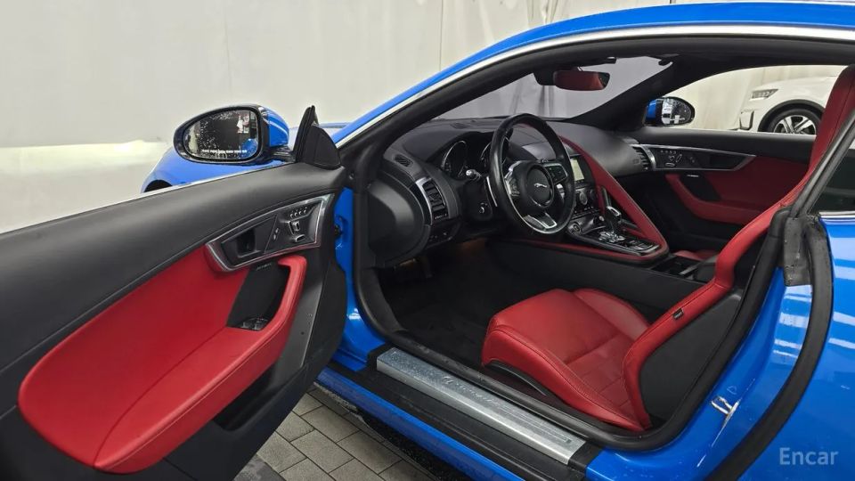 Jaguar F-TYPE