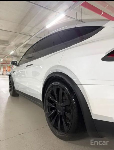 Tesla model-x