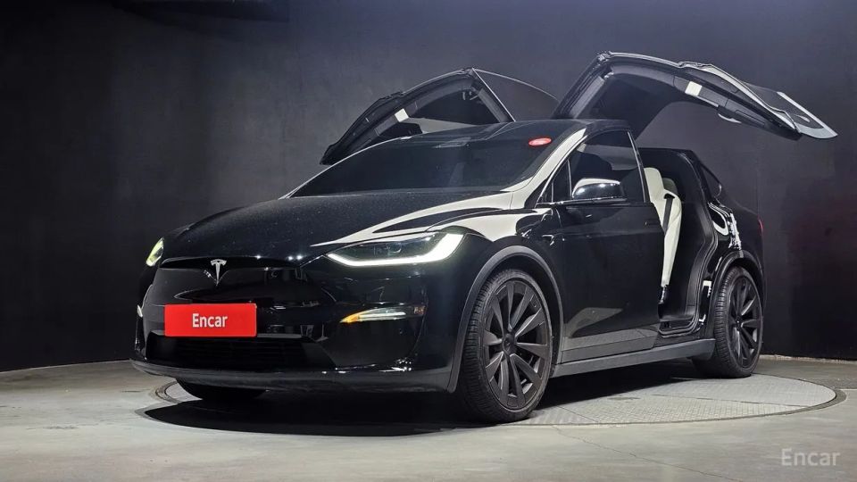 Tesla model-x
