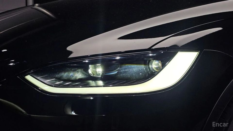 Tesla model-x