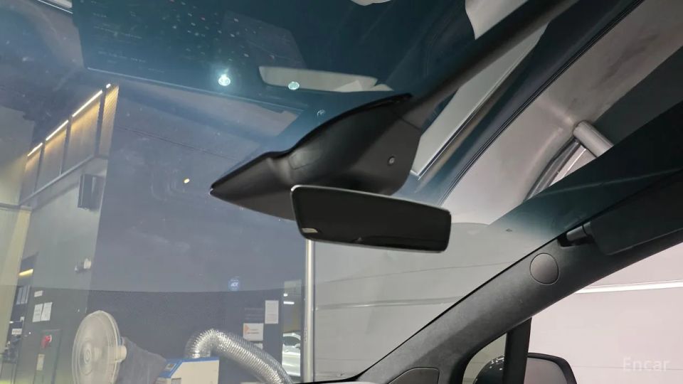 Tesla model-x