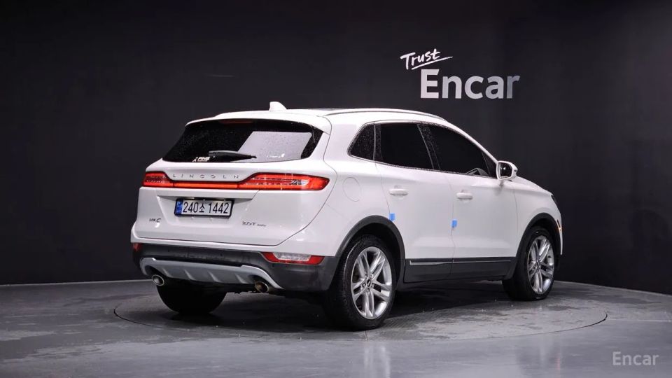 Lincoln MKC