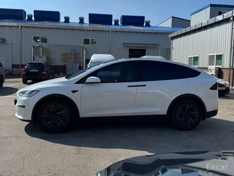 Tesla model-x