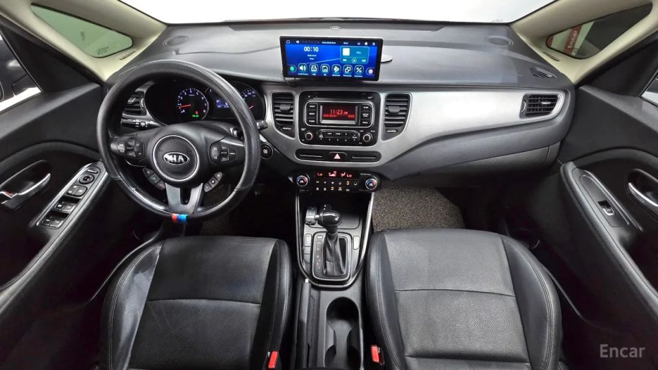 Kia Carens