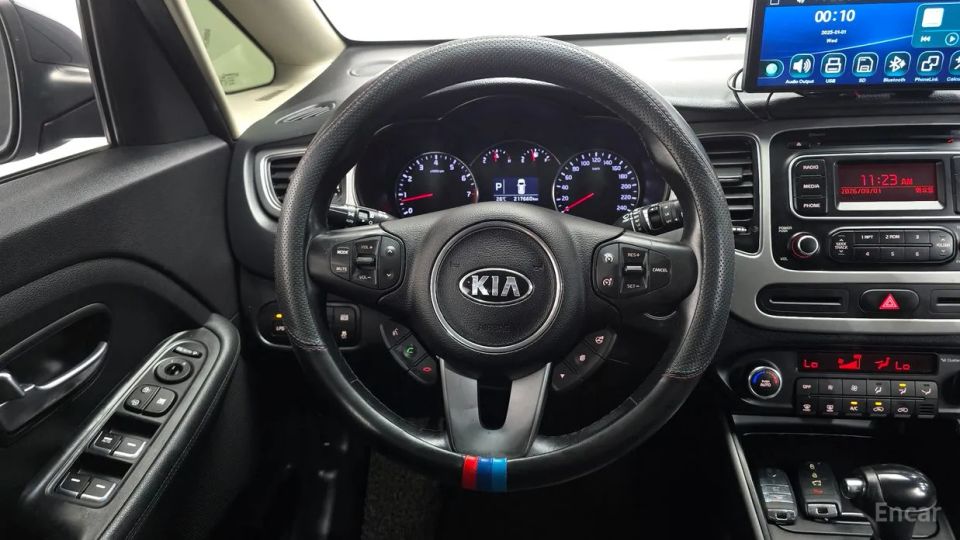Kia Carens