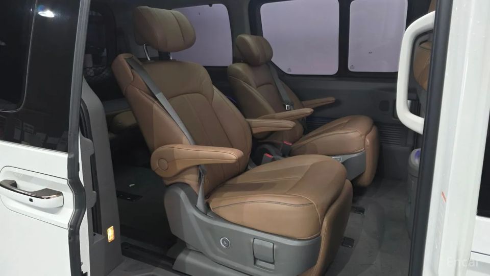 Hyundai Staria